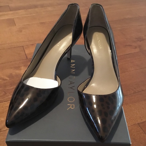 Ann Taylor  D’orsay Heels - Picture 1 of 3